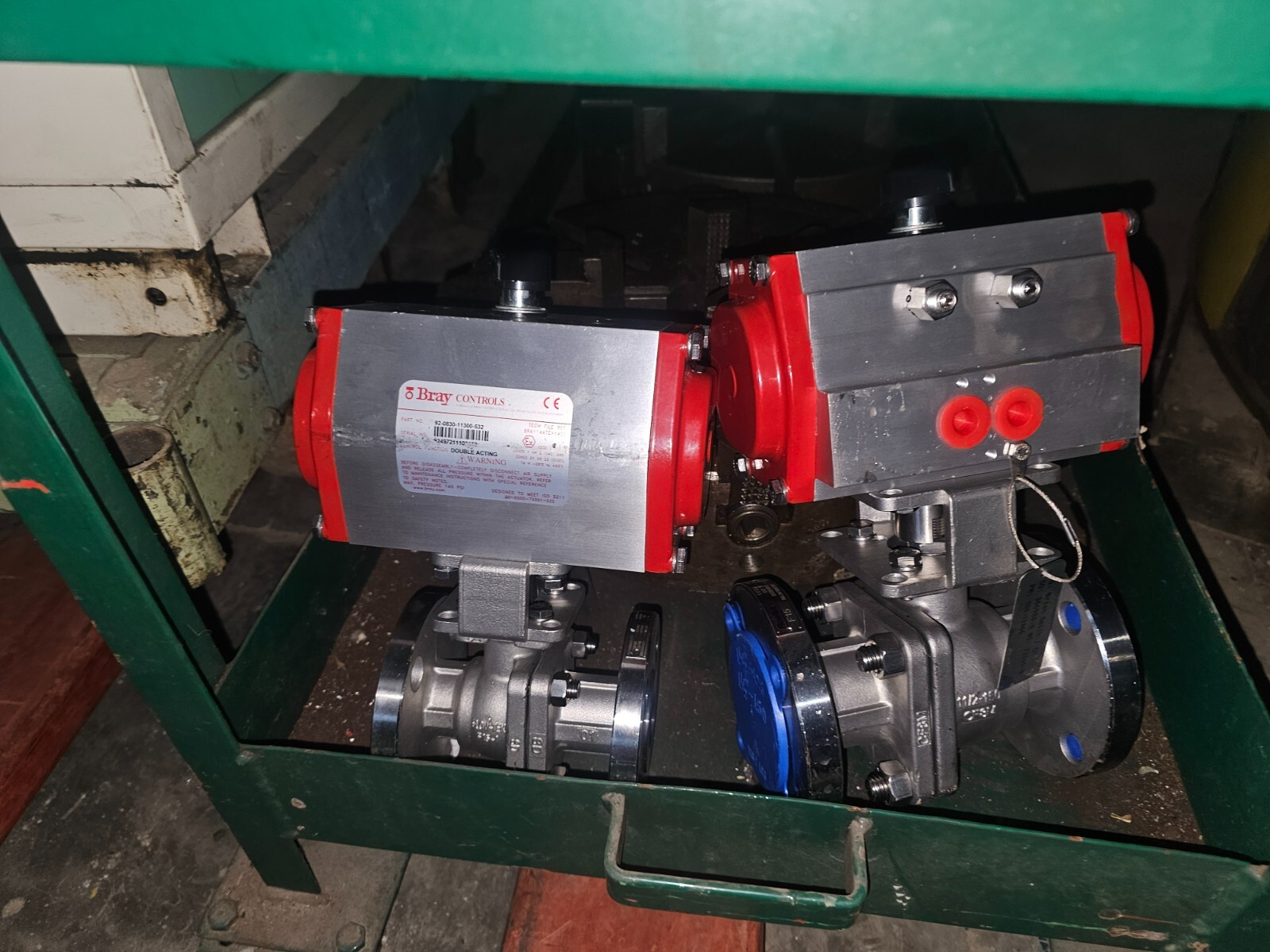 Bray 92-0830-11300-532 Pneumatic Actuator w/Flowtek F15 SST 1 1/2″ Ball Valve