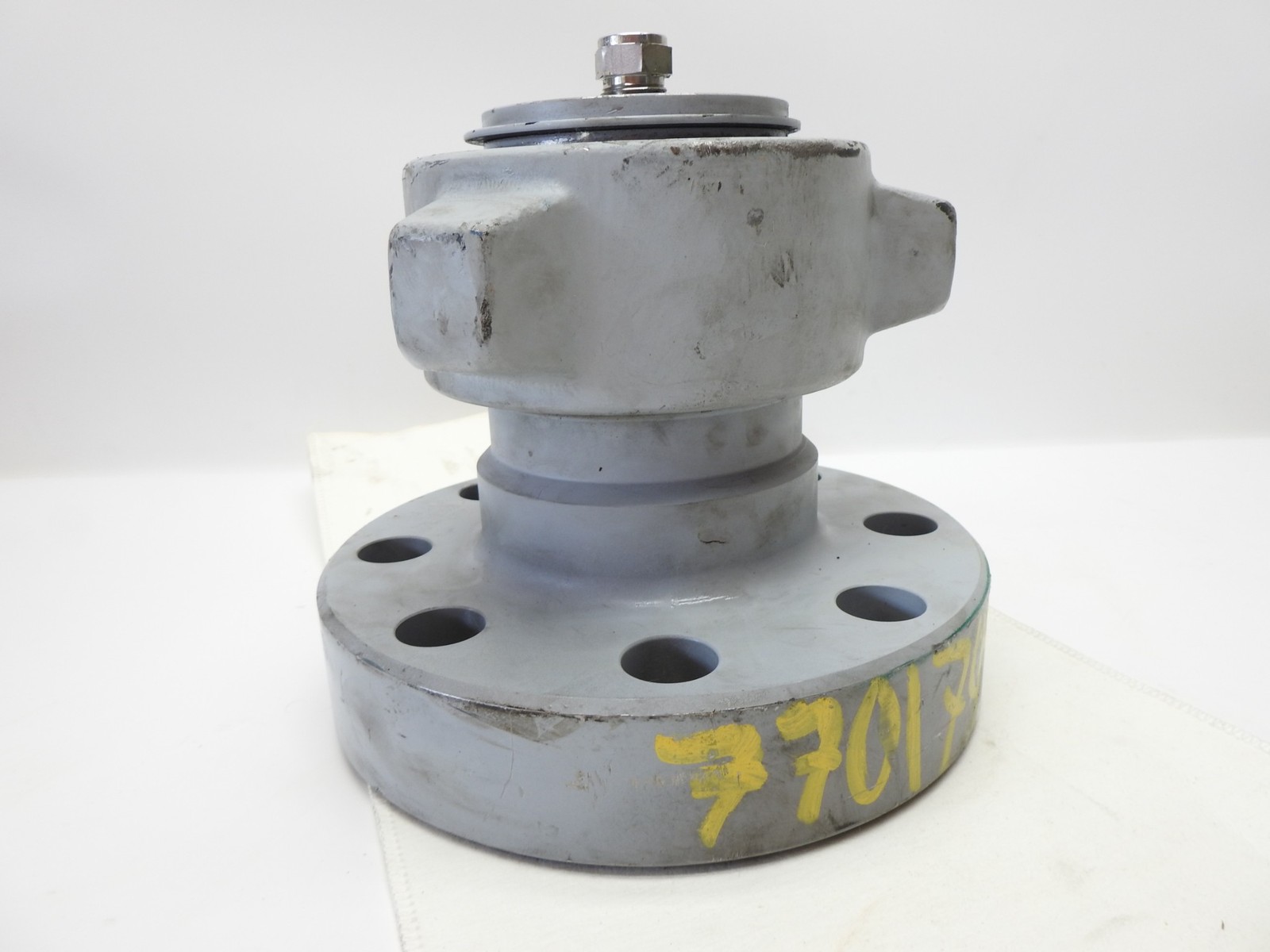 Top Connector Tree Cap 2-1/16″ & 2-9/16″ BX-153 10000PSI, 410SS 4.6″-4 ACME
