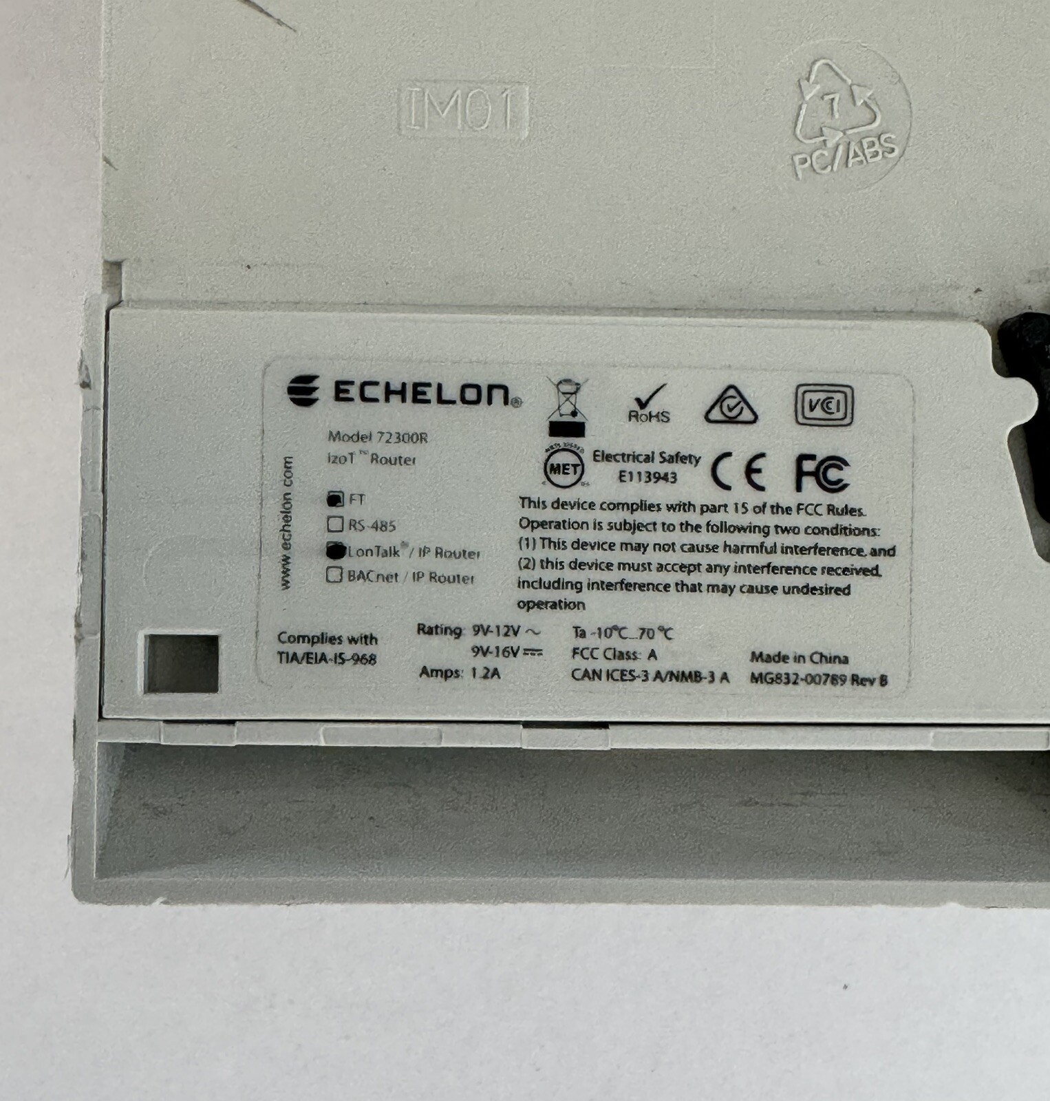 ECHELON 72300R IZOT ROUTER