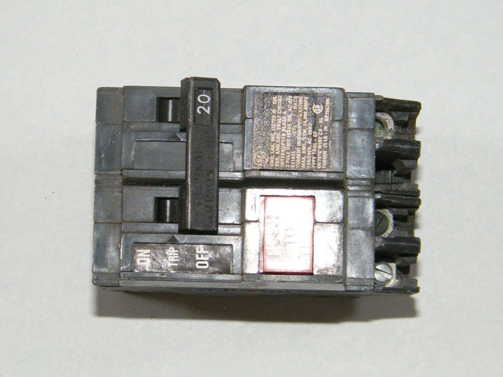 GENERAL ELECTRIC GE E51075 AC-310 THQL-GF 2 POLE 20A BREAKER
