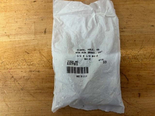 Parker 10781 45 degree Male Elbow 1/8 x 1/4 compression tube Brass Qty of 10