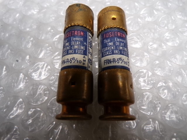FUSETRON FRN-R-5-6/10 FUSE LOT OF 2 NSNP