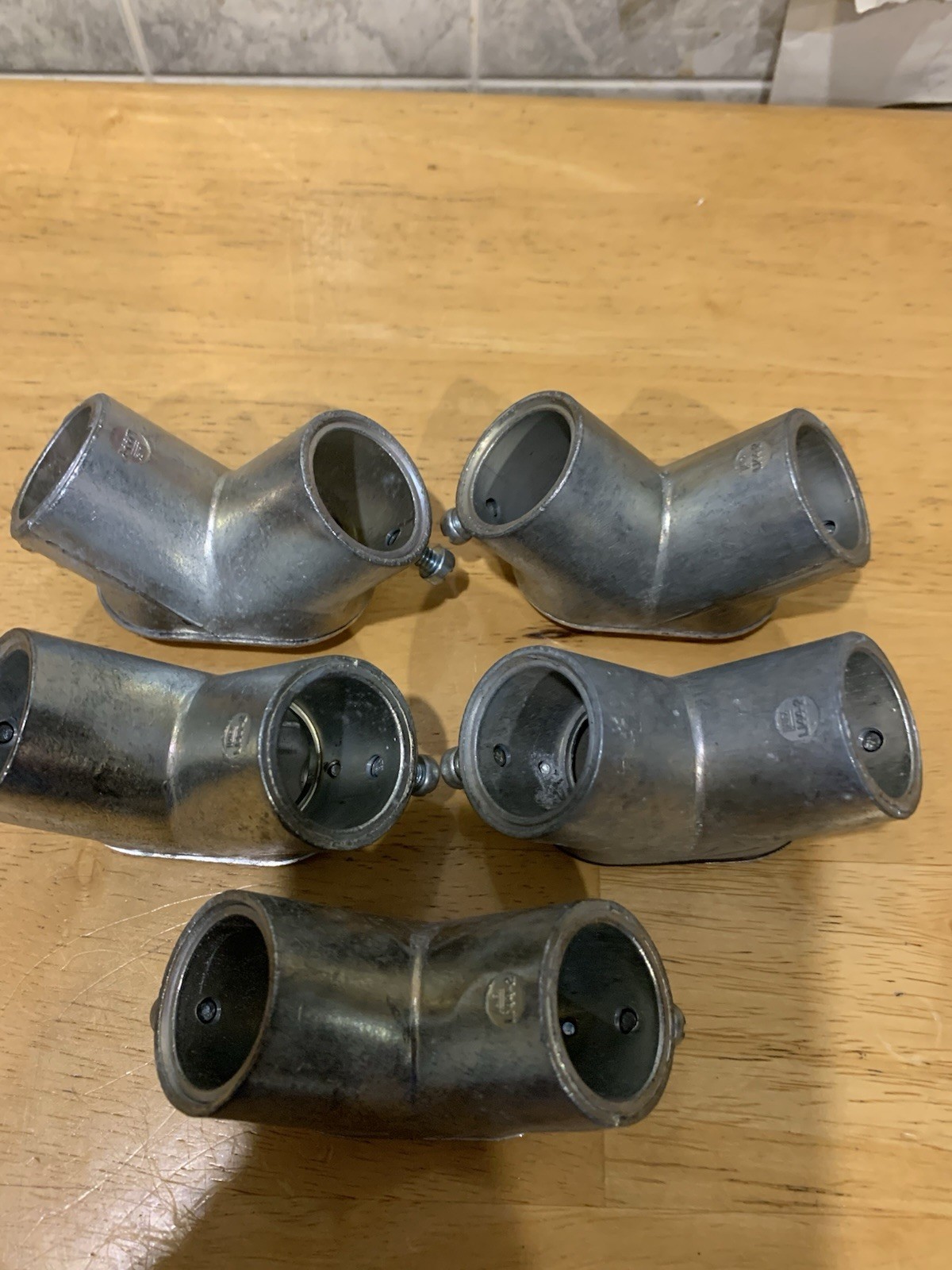Lot of 5 New Old Stock Halex L144-2- 90 Degree Pull Elbow 3/4″ Squeeze Connector
