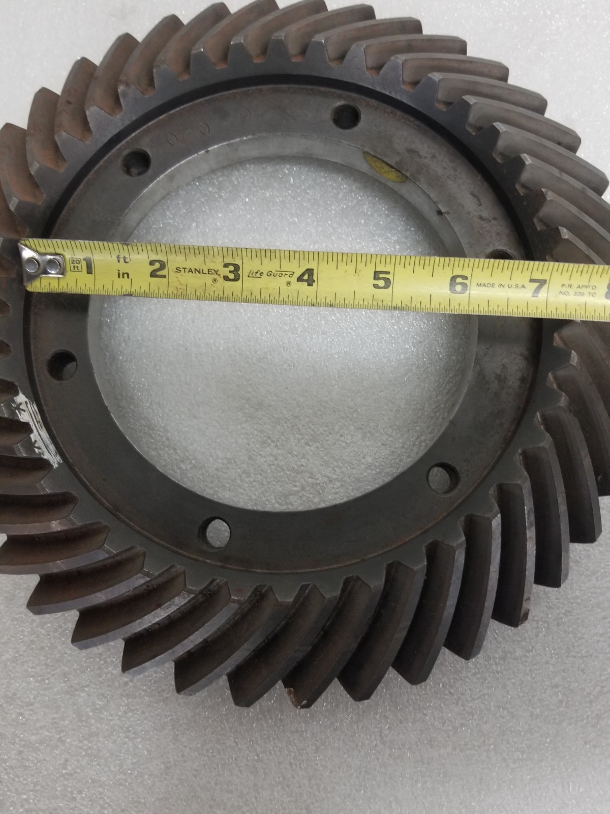 ARROW GEAR 06-16617-D2-B Spiral Bevel Gear 42 Teeth 5-3/8″ ID x 7-1/4″ Bolt Flge