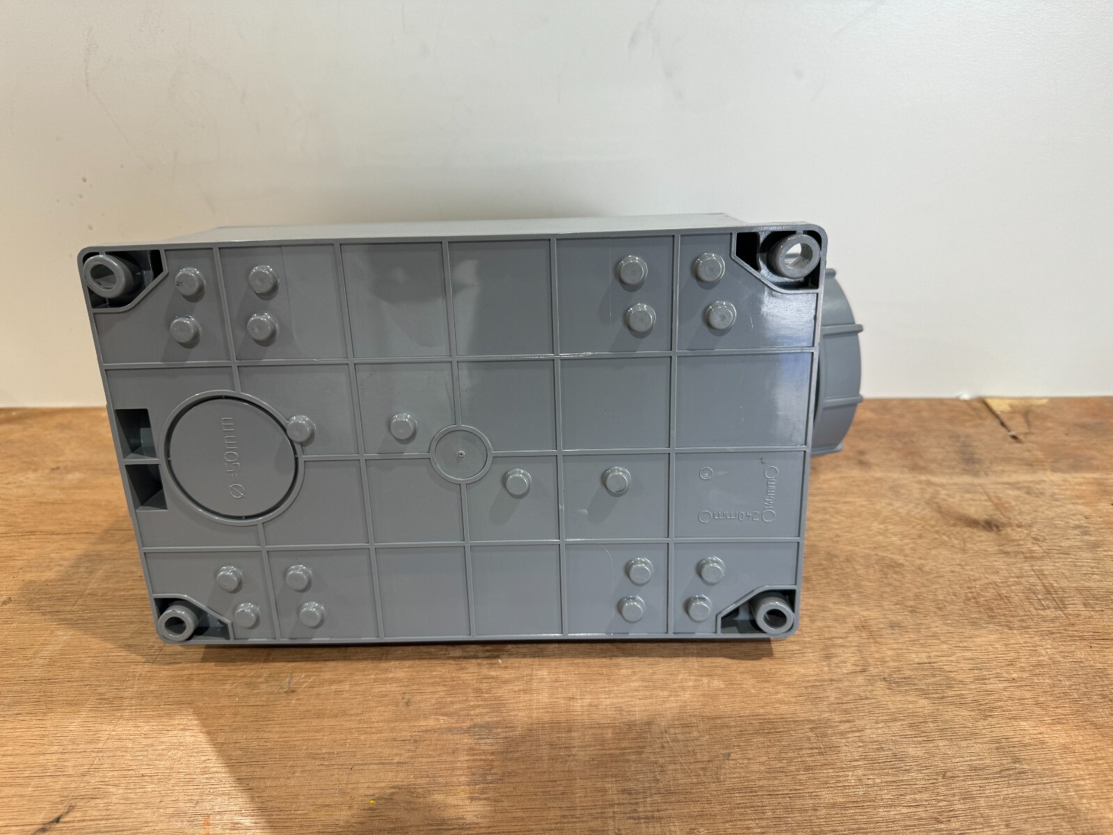 PCE Type 7535 Industrial Wall Socket 3P + N + E ( 63 Amp ) 63A-6 Made Austria