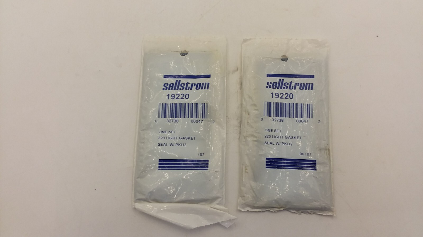 SELLSTROM PKU2 COVER PLATE LONG LIFE CR-39 PLASTIC 2X4-1/4INCH LOT OF 2