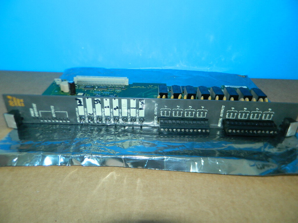 ANDOVER CONTROLS D0-8 DIGITAL OUTPUT MODULE 05-1000-848 DO-8