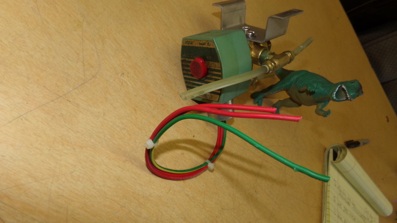 Asco Red-Hat 302118 Solenoid Valve *FREE SHIPPING*