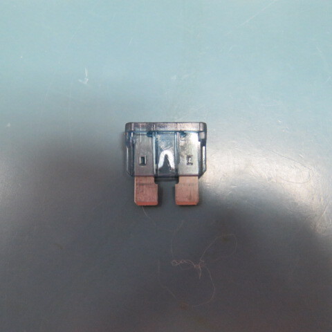 LITTLEFUSE 0257035.P Qty of 100 per Lot 35 A AC 32 V DC Fuse Automotive Require