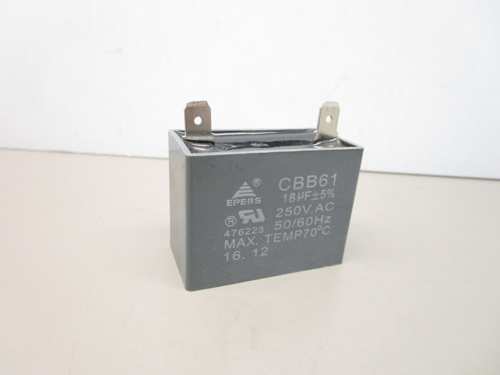 EPERS CBB61 Motor Start Capacitor 18uf 250vac 2-Pole