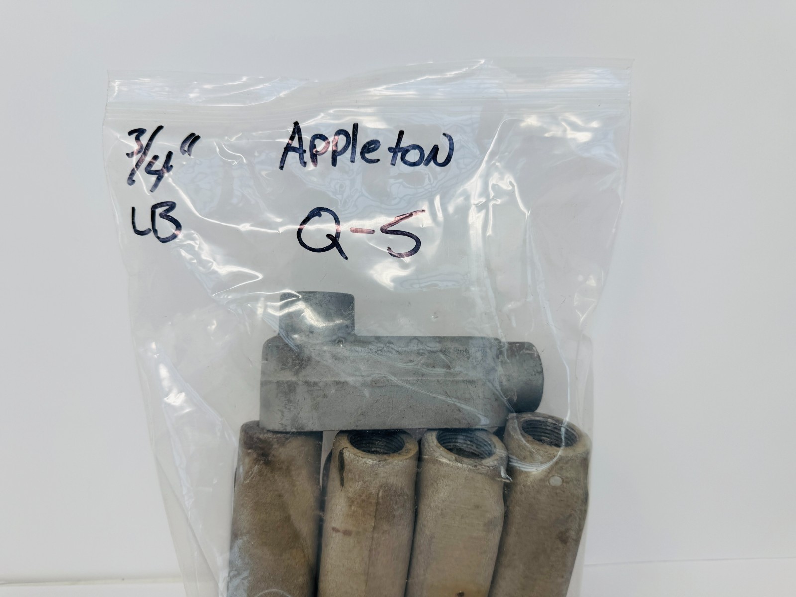 Appleton LB-3/4 Inches Form 85 Unilet Conduit Body Aluminum Fitting Pack Of 5