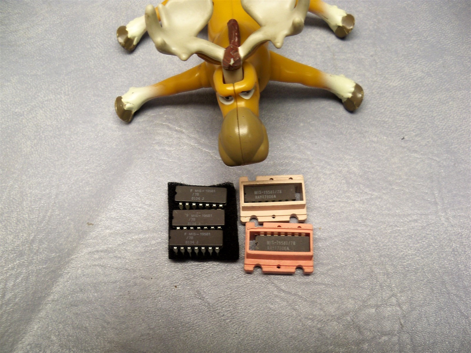 MIS-19581/78 Fairchild / Raytheon Integrated Circuit – Lot of 5