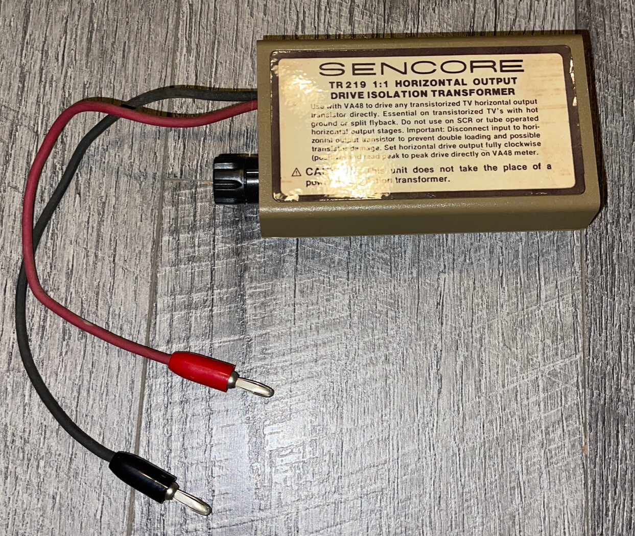 Sencore TR219 1:1 Horizontal Output Drive Isolation Transformer w/ Box & Cables