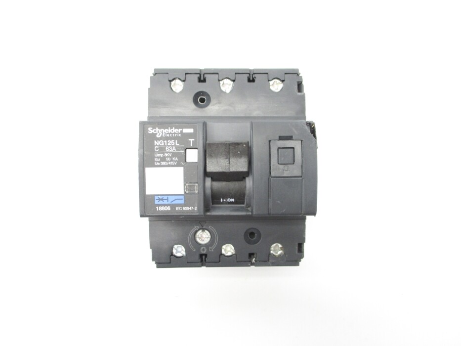 SCHNEIDER ELECTRIC 18806 63A 380/415V NSNP