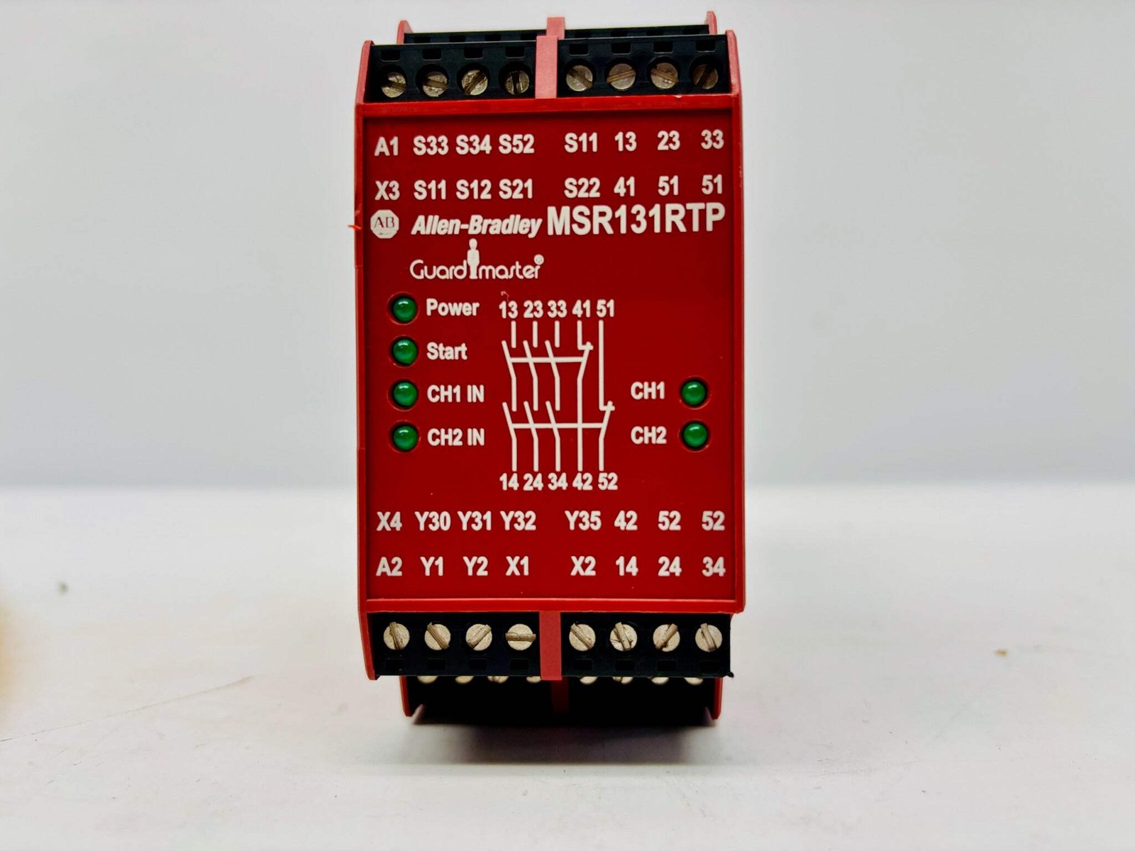 Allen-Bradley MSR131RTP 440R-C23139 Safety Relay, 24V AC/DC