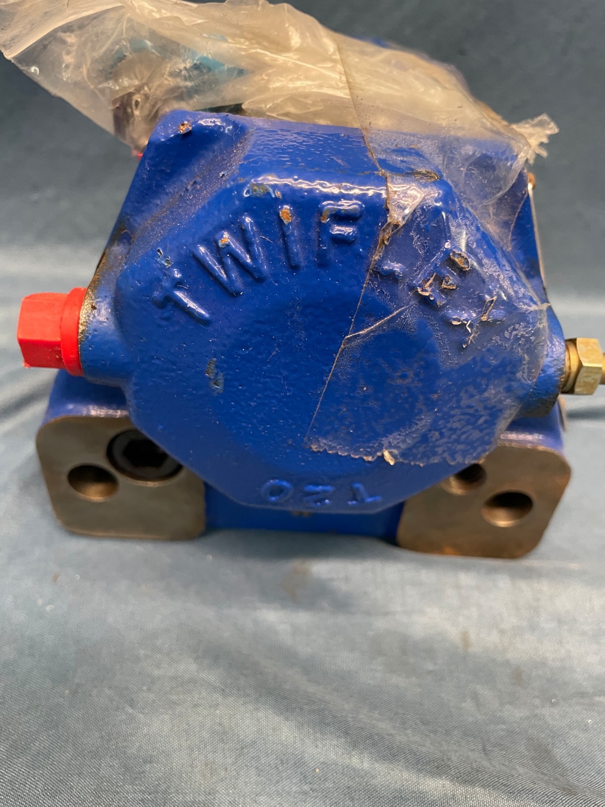 Twiflex 6781634/AY13 Caliper Assembly T20/13 Mk.2