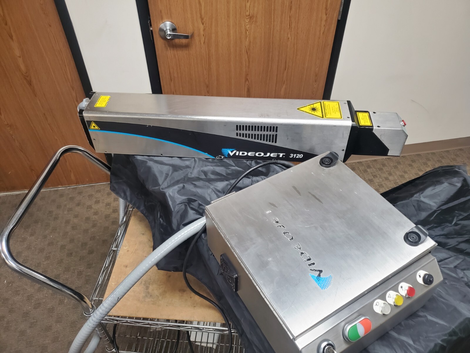 Refurbished Videojet 3120 IP54 Laser marking system with 1 yr Warranty