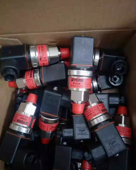 YORK 100% brand new and original Pressure sensors 913A0124H02 060G3592