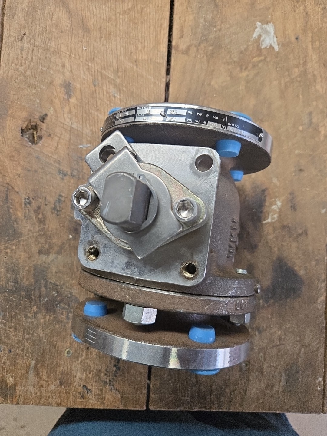 Cooper WKM Dynaseal Ball Valve Mod 310D 275 PSI 2F B112