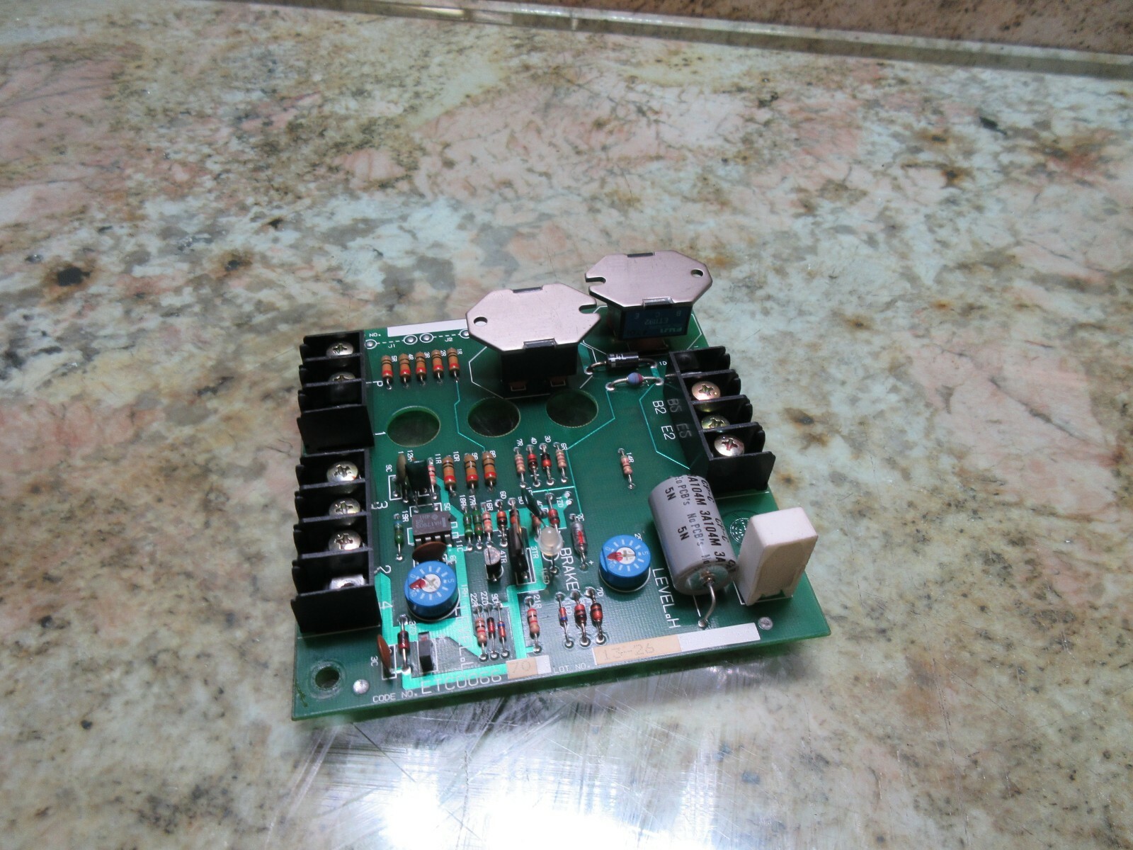 YASKAWA CIRCUIT BOARD CODE NO. ETC0066 70 LOT. NO. YPCT21001-1-3