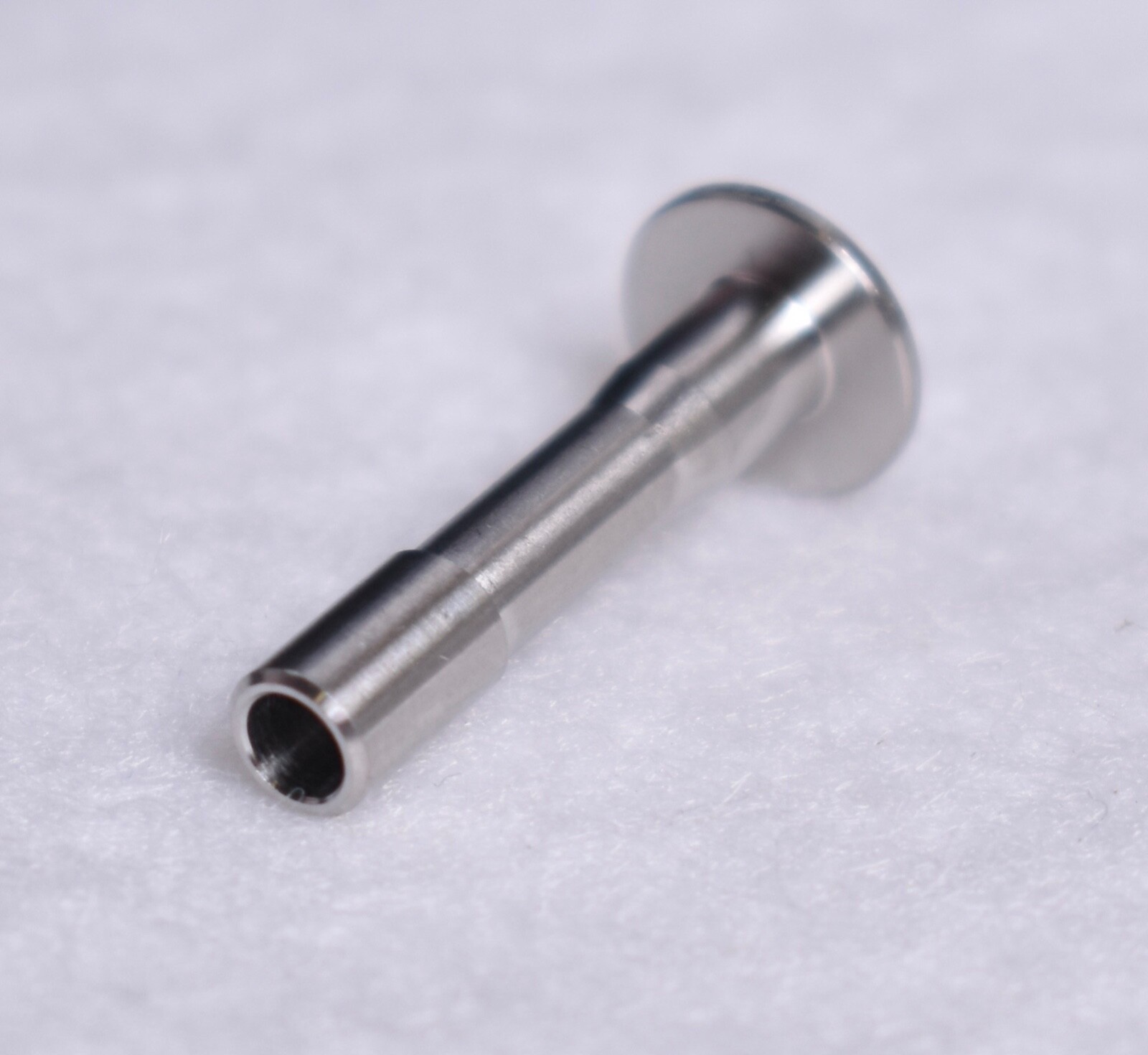 Repligen M19 12mm Headplate Compression Fitting 12 mm Port Size PG13.5 Thread