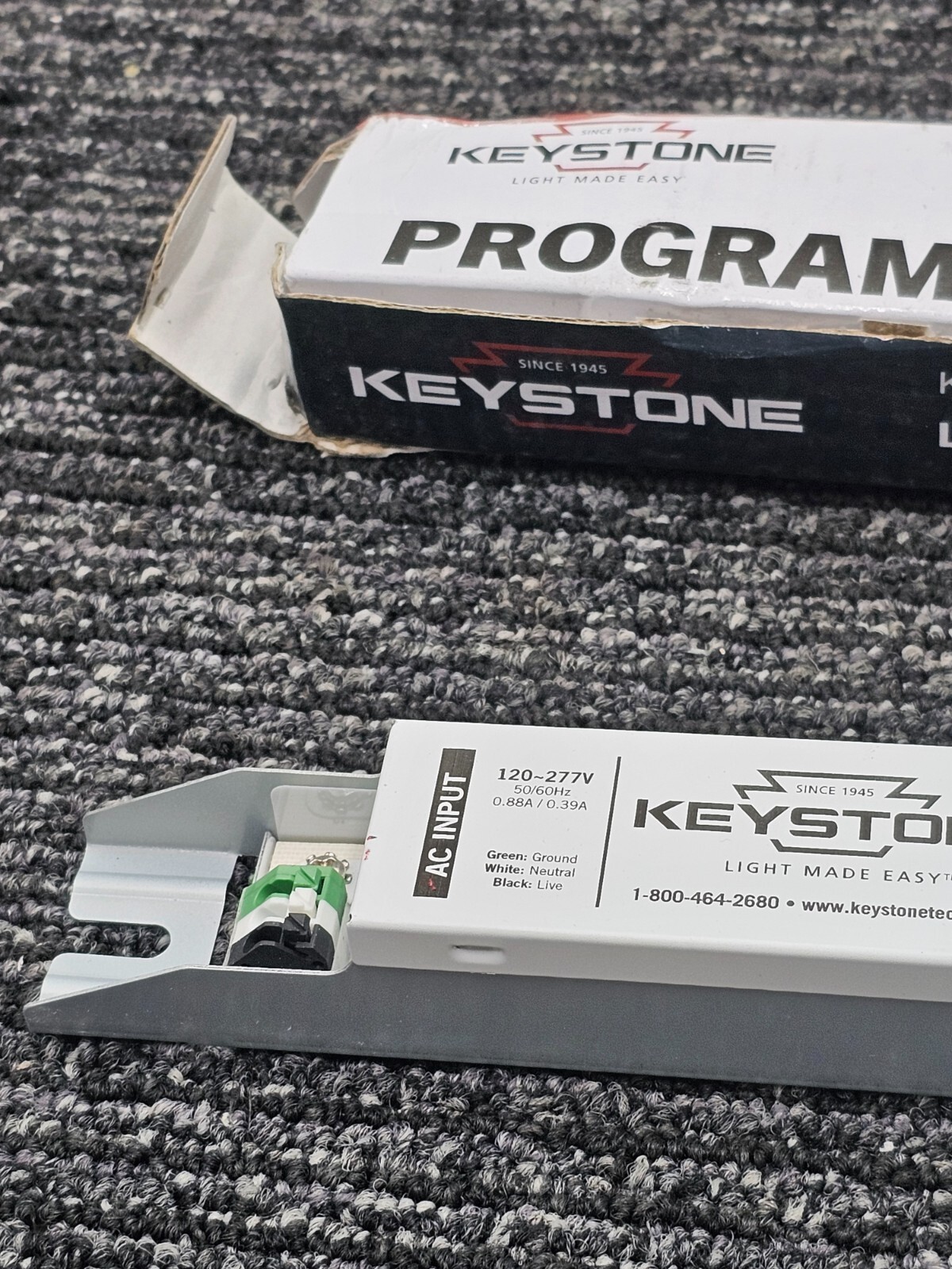 Keystone 85W 120-277V Programmable LED Driver W/ USB-C Port 0-10V Dim
