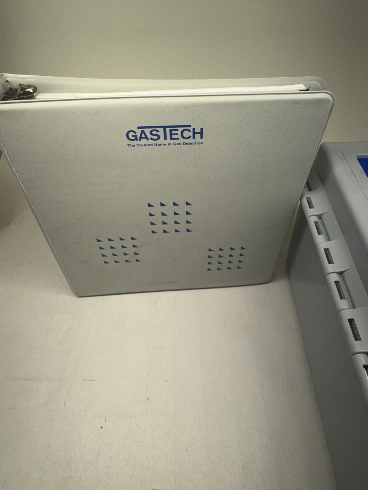 GASTECH SAFETNET TYPE 100 GAS MONITOR 72-1300-01 W/ SENSOR 57-7210 EXPLOSION NEW