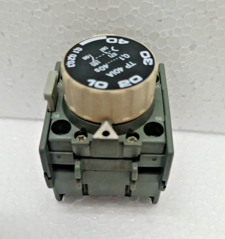 ABB TP 401A Adjustable Timer Relay 0.1-40 Seconds Industrial Control Unit