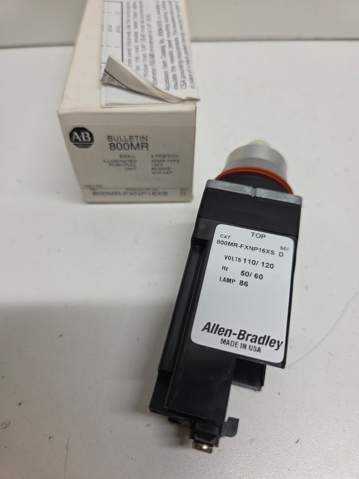 NEW IN BOX! ALLEN-BRADLEY120V 3-POS ILLUMINATED PUSH PULL UNIT 800MR-FXNP16XS