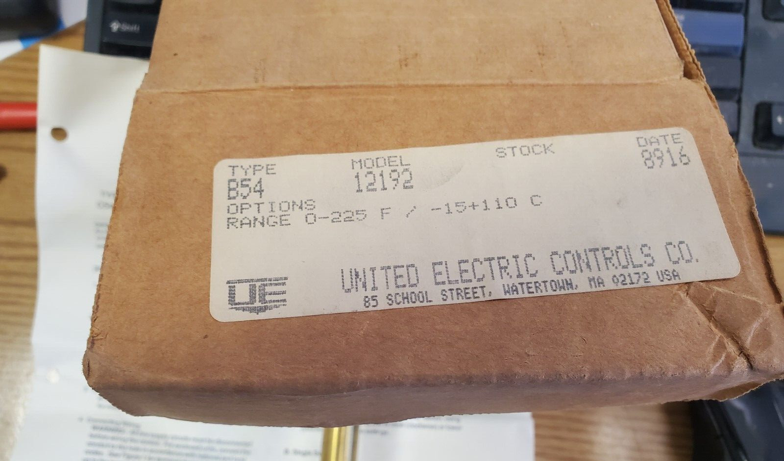 UNITED ELECTRIC B54 12192 9210 0-225 F 15+110 C Temperature SWITCH