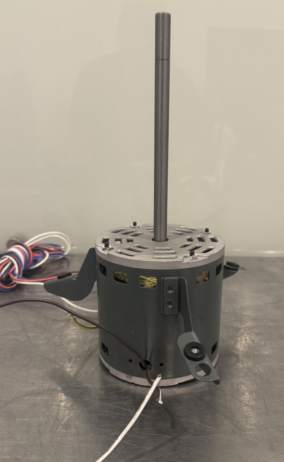 70021547 Motor 1/5 HP 277V 900 RPM 1.35A 3 Speeds E020-70021547 NEW! SHIPS FREE!