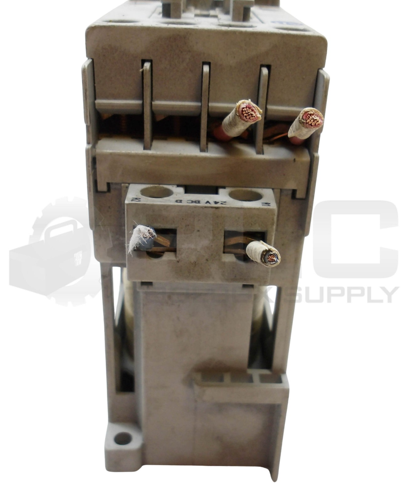 ALLEN BRADLEY 100-C09D*10 /A CONTACTOR W/ 193-ES2AB /B OVERLOAD RELAY