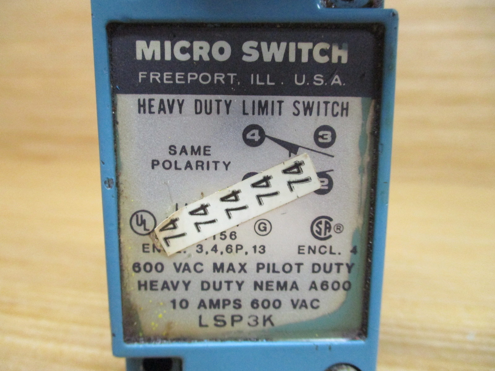 Micro Switch LSP3K Limit Switch W/ Roller Lever
