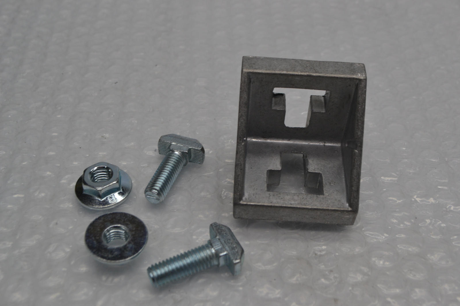 INDUSTRIAL SPARE 123018 3C4E7H BRACKET NSNP