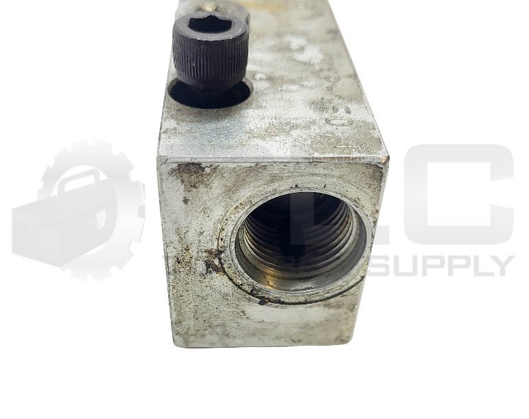 NEW GRACO TRABON MXP-150 DIVIDER VALVE E18
