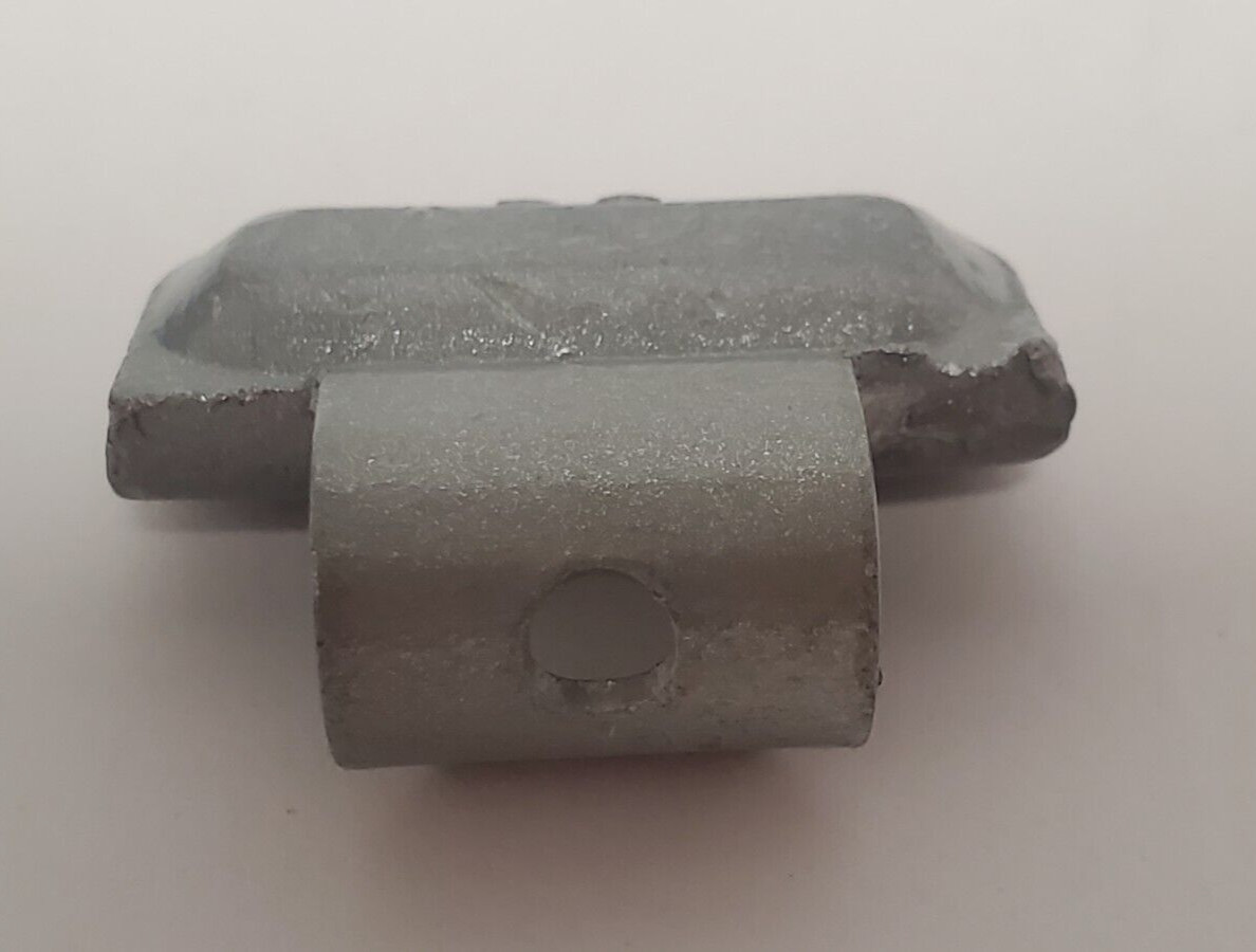PERFECT EQUIPMENT FN020 LEADS WHEEL BALANCE WEIGHT PK25 10CM X 10CM X 6CM