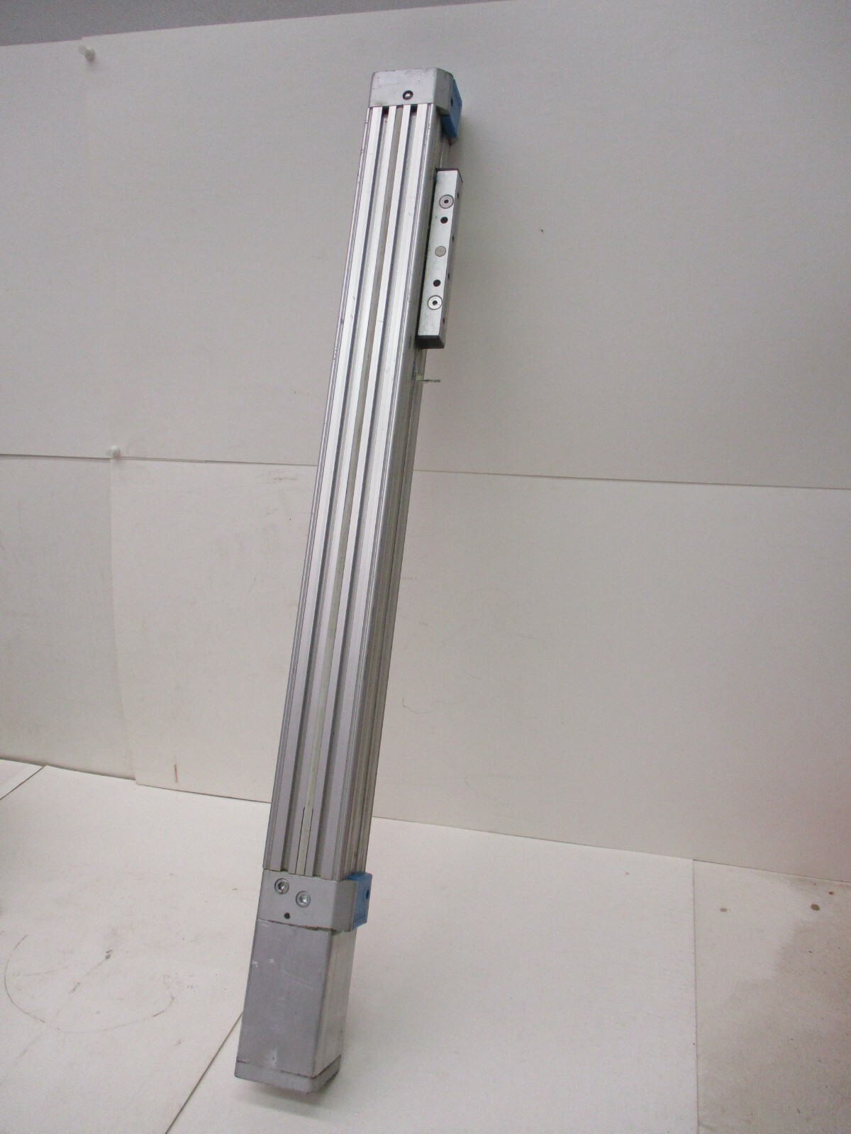 Festo SMS AIRS 25717650 13004396 DGPI-32-360-PPV-AF-GK-AU A1776ELL