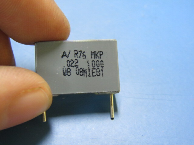 ARCOTRONICS R76QI2220SE40J Qty of 50 per Lot CAPACITOR METALLIZED FILM; FILM MM