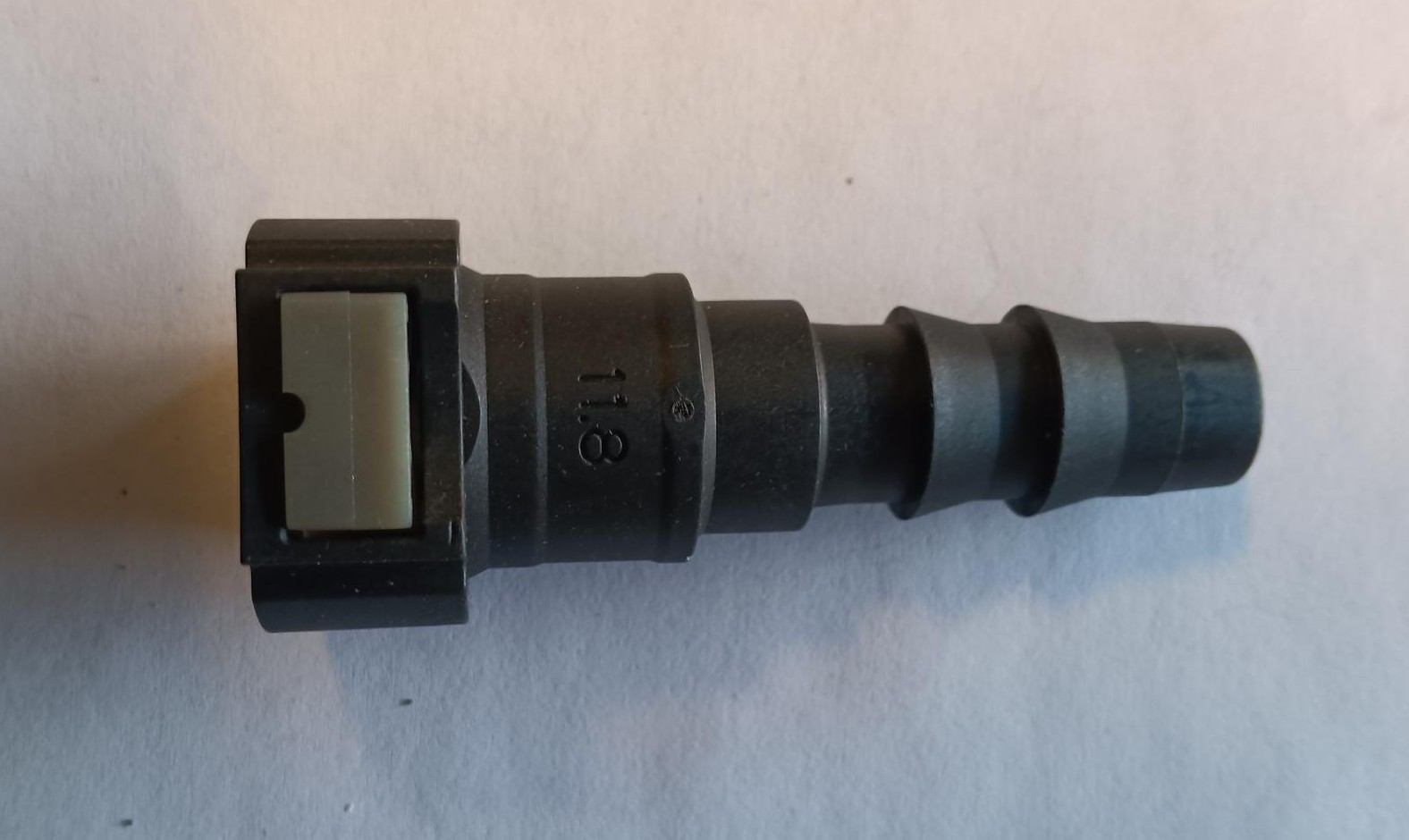 11.8 mm Female Quick Connect J2044 x 1/2″ Push Lock Barb, Nylon