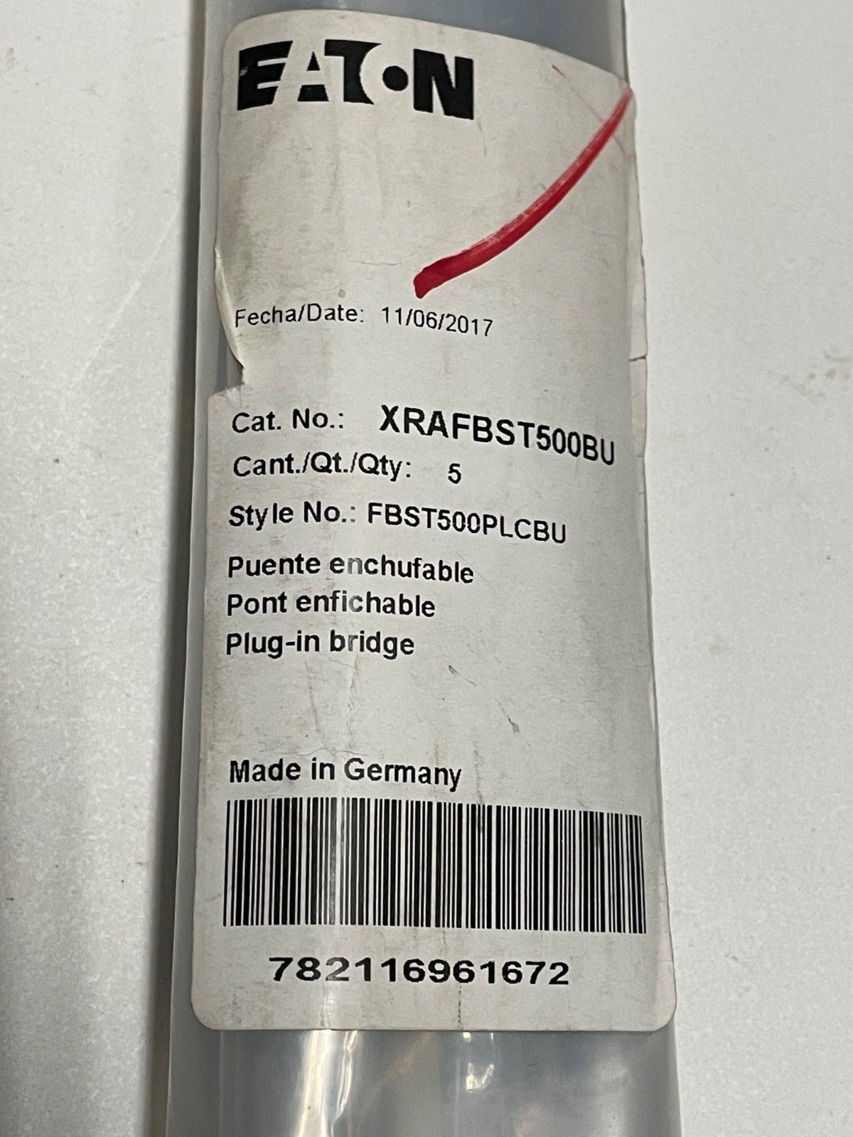 Bag of 5 Eaton XRAFBST500BU Plug-in Bridge