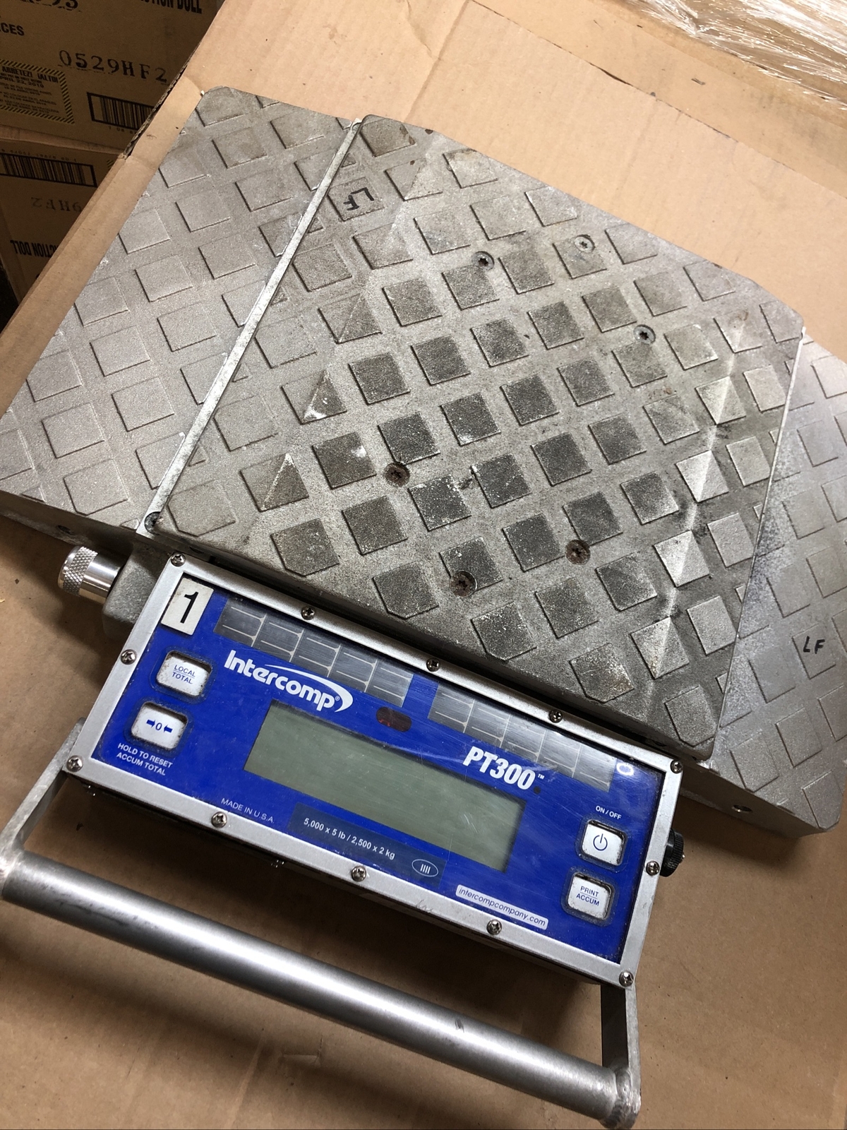 Intercomp 181006-RFX PT300 Wireless Solar Wheel Load Scale