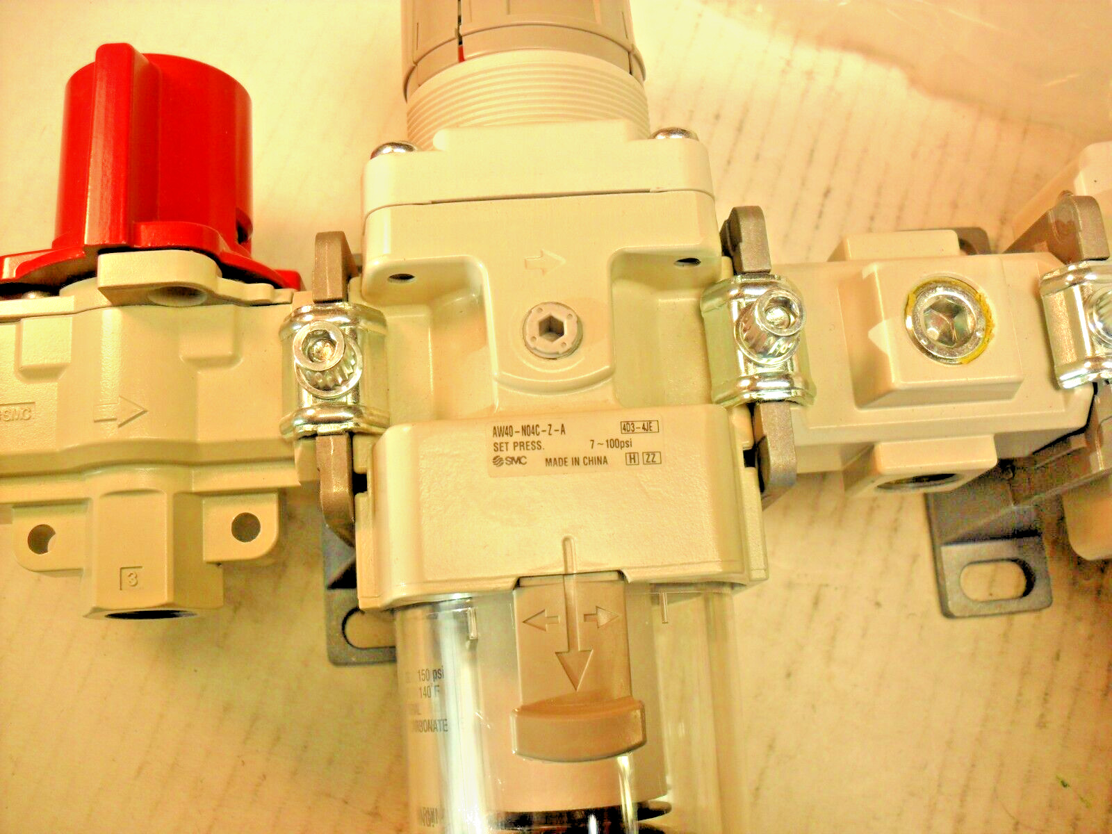 SMC Air Supply, AW40-N04C-Z-A, x2 OMRON D4N-9B31,VHS40-N04B-Z, Brackets, & More,
