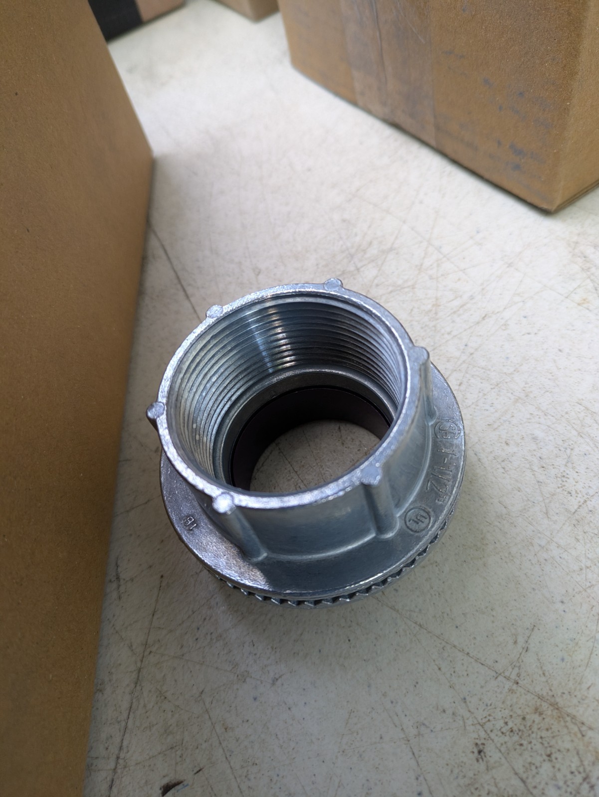 Box of 10 Appleton HUB150DN 1-1/2 Zinc Die-Cast Water Tight Hub
