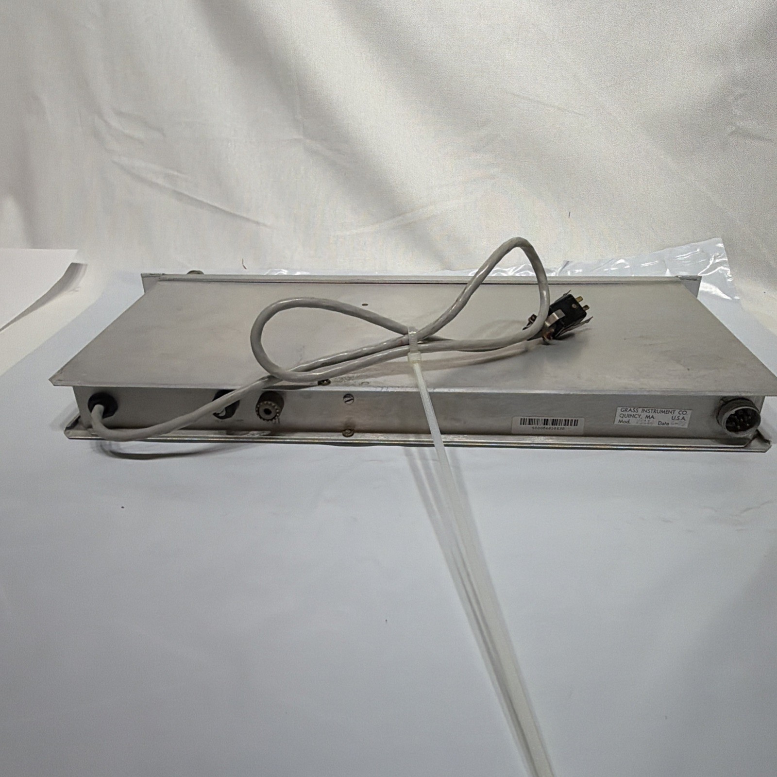 GRASS INSTRUMENTS P511J AMPLIFIER MADE IN USA