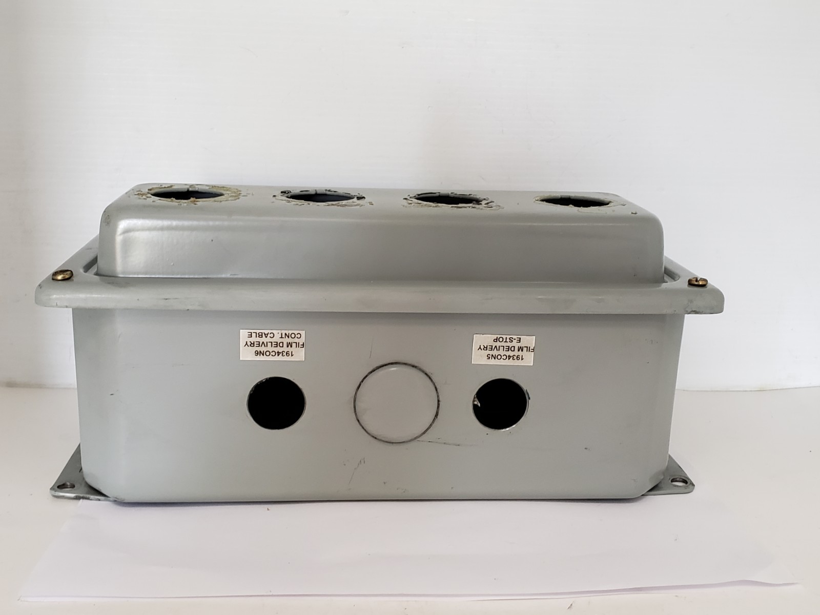HOFFMAN E-D4PBX CONTROL PANEL PUSH BUTTON ENCLOSURE METAL 4 UNIT