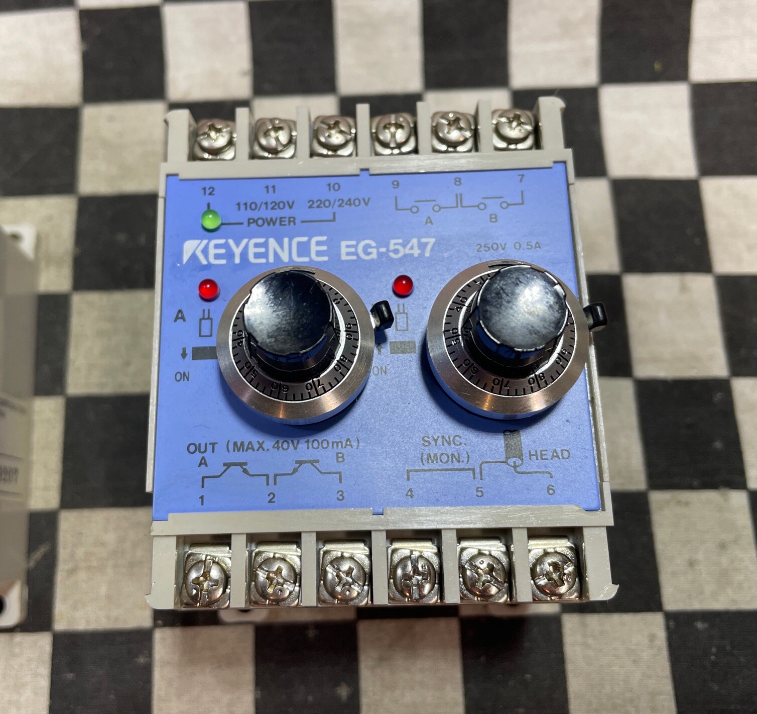 KEYENCE EG-547, EG547, SERVO AMPLIFIER UNIT, LOT OF 2, ShipSameDay