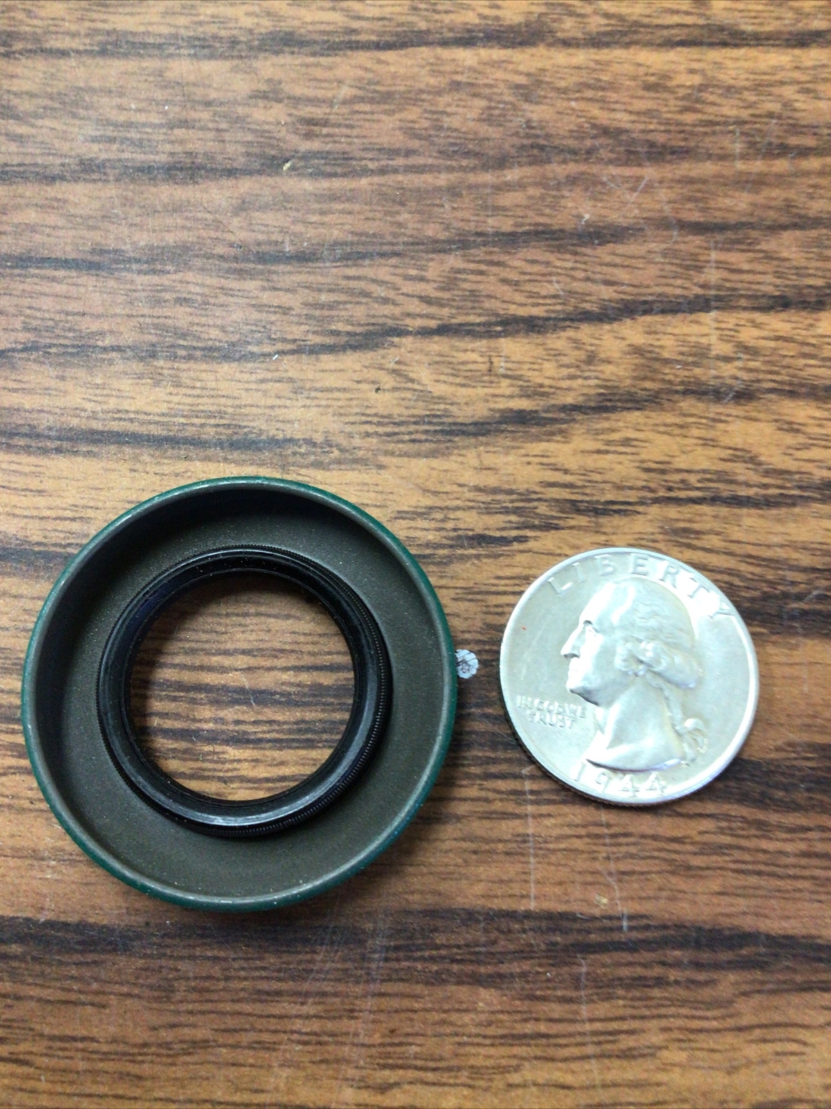 5-PCS CHICAGO RAWHIDE (SKF) Radial Shaft Seal 8702 (TA49MS)