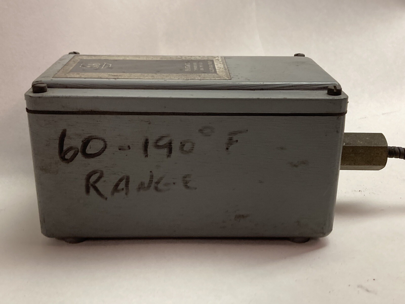 Allen-Bradley,Bulletin 837 Nema 4 & 13,Temperature Switch