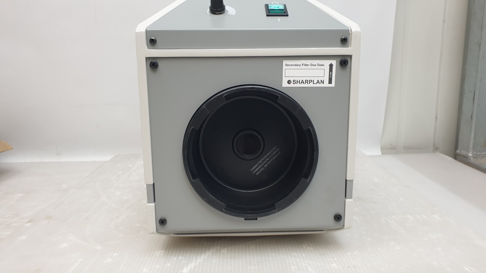 Sharplan 100 Xplume Smoke evacuator