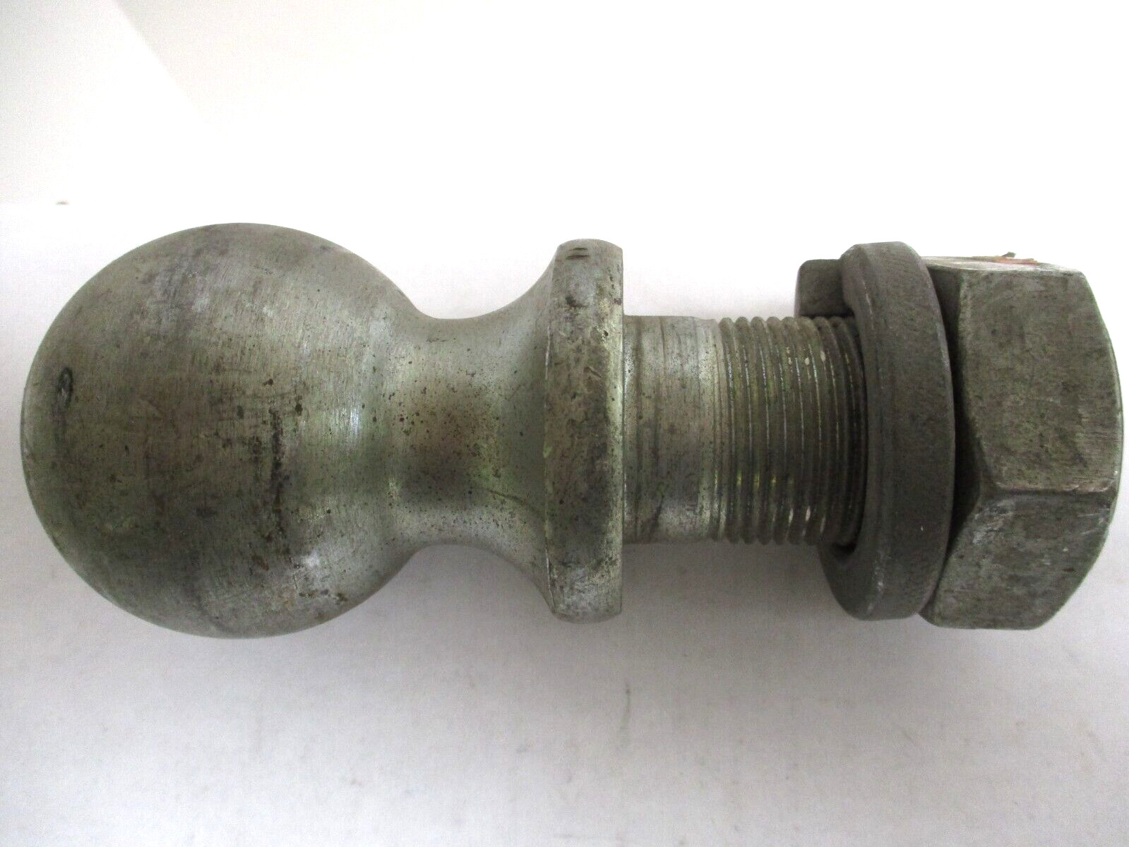 REESE , 2-5/16″ 10,000 POUND TRAILER BALL, 1-1/4″ x 2-1/4″ SHAFT , BARELY USED
